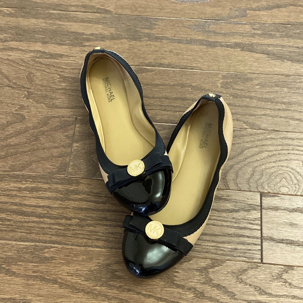 Michael Kors flats